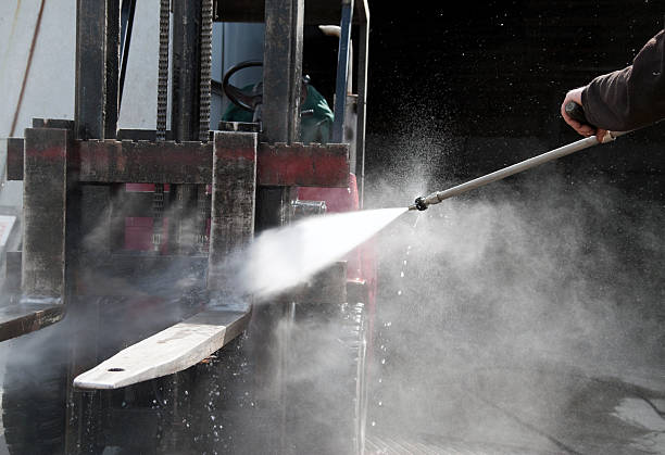 Best Vinyl Siding Pressure Washing in Garden Home Whitfd, OR
